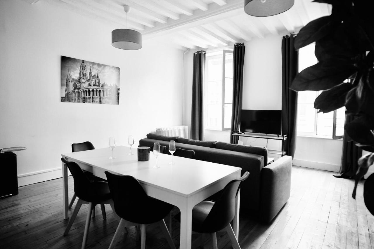 City Affaire : Bayeux Omaha Extérieur photo